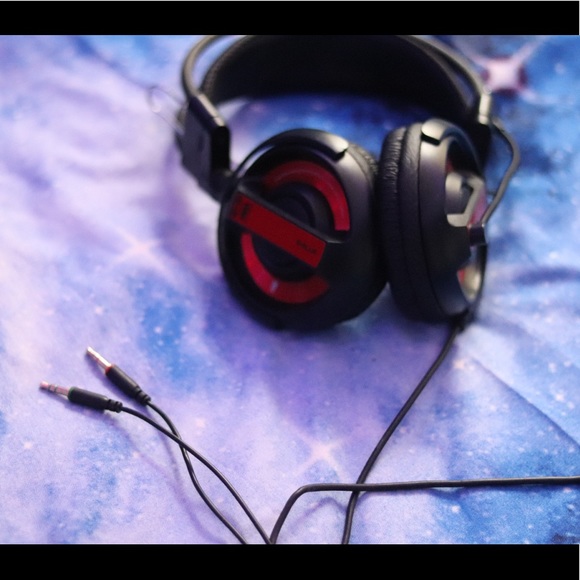 Cobra Gaming Headset - Picture 3 of 3